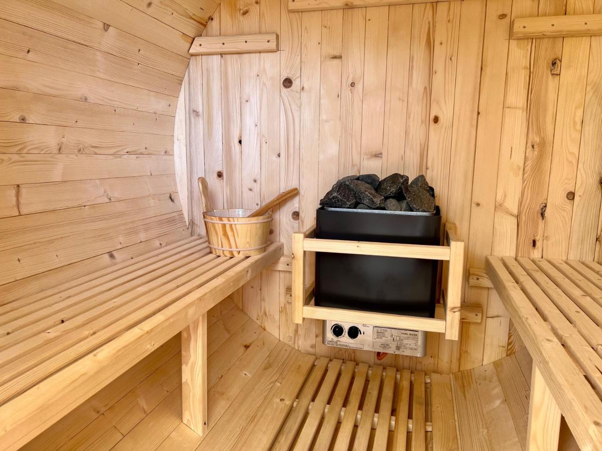 Tiny House Gaensebluemchen Villa Kirchanschoring Exteriör bild